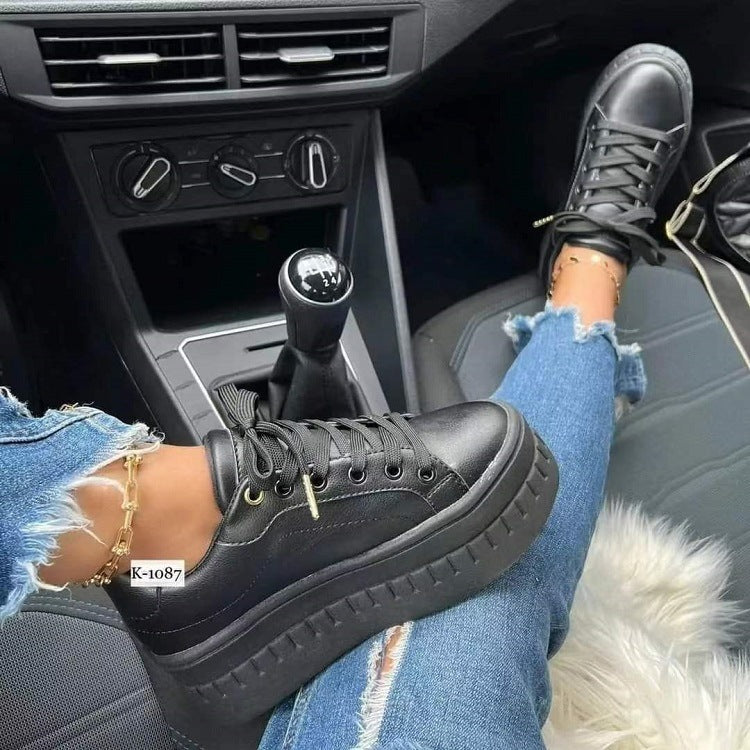 Boots à Talon Épais et Baskets pour Femmes