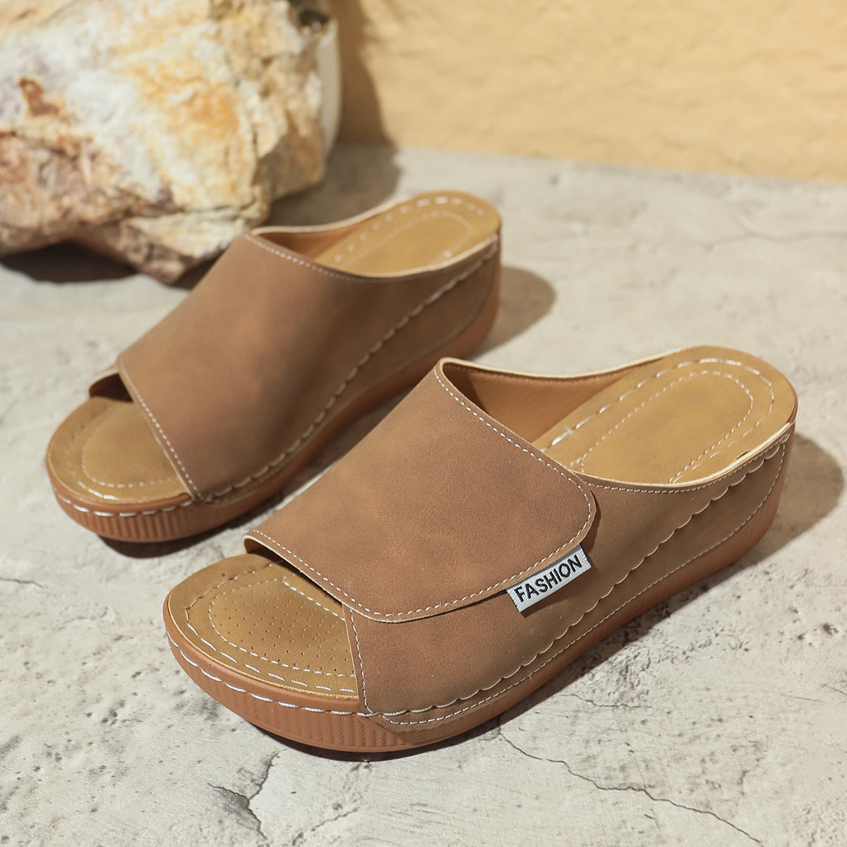 Mules d'Été à Talon Compensé – Chic et Confort